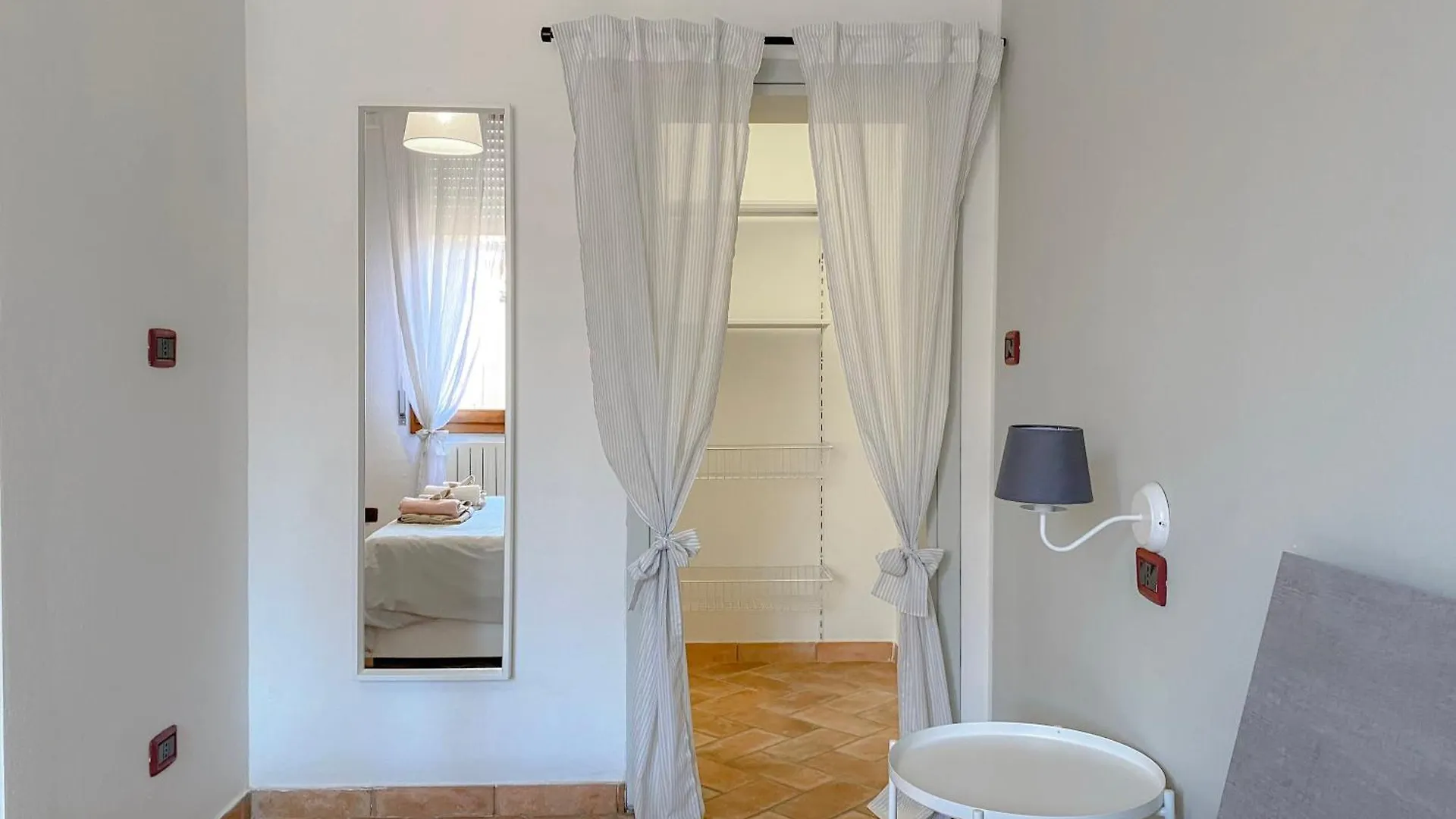 La Casa Di Maryangel - Free Air Conditioning - Wifi Medicina  Apartamento