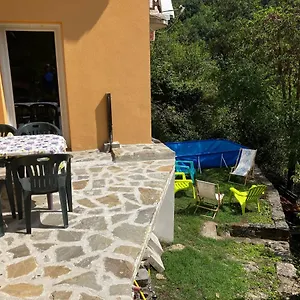 Appartamento Stunning 2-bed In, Borgo Val di Taro